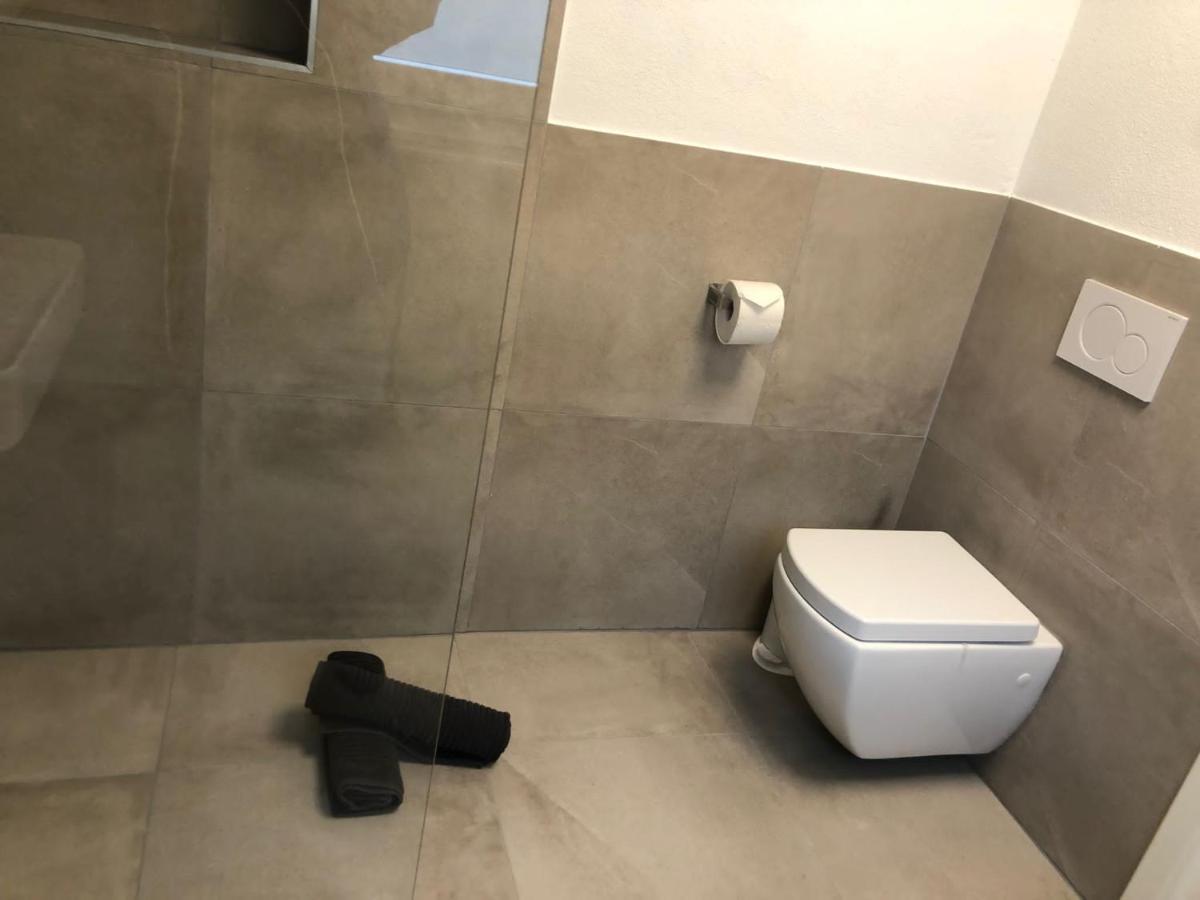 Ferienwohnung Bullaku Piding Exteriör bild