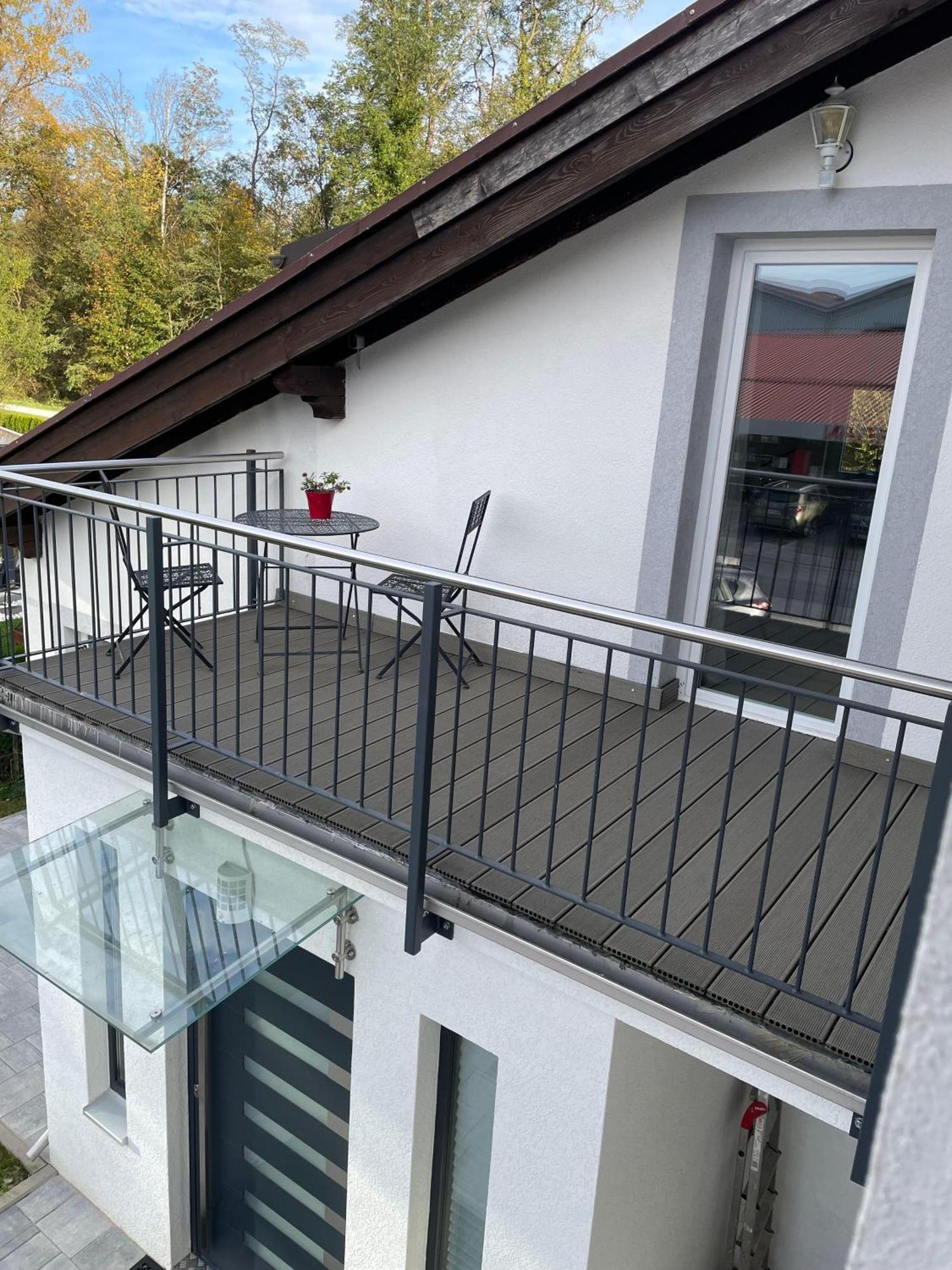 Ferienwohnung Bullaku Piding Exteriör bild