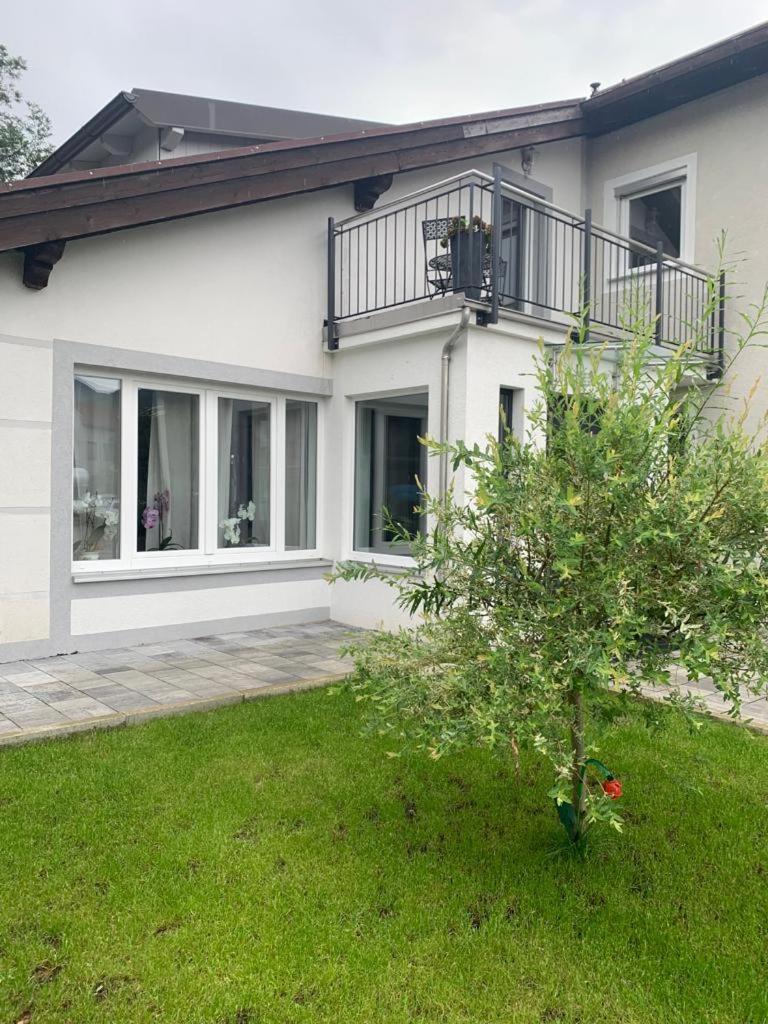 Ferienwohnung Bullaku Piding Exteriör bild